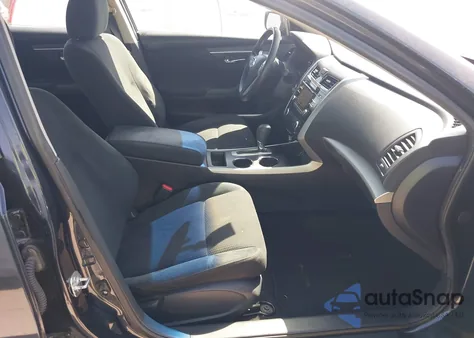 2015 Nissan Altima 2.5/2.5 S/2.5 Sl/2.5 Sv из США, поврежденный, VIN 1N4AL3APXFN337608